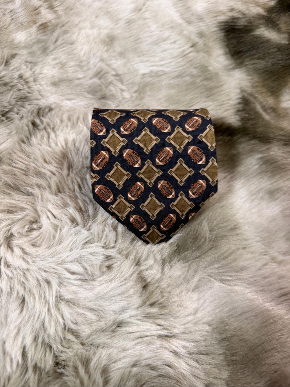 Vintage Structure La Collezion Navy Tie with Brown and Gold Geometric Medallions